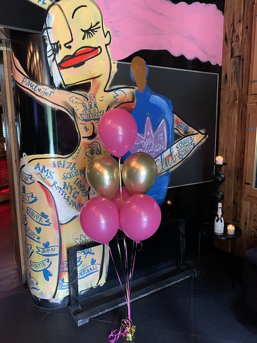  Tafeldecoratie 6ballonnen The Harbourclub Rotterdam