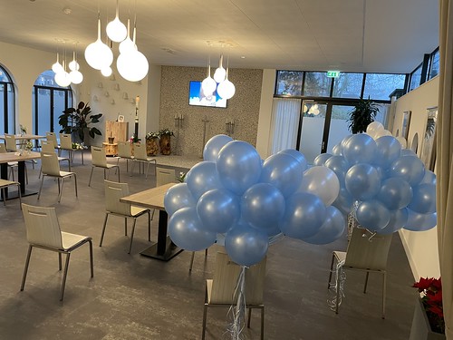  Heliumballonnen Uitvaart Rk Begraafplaats En Crematorium St Laurentius Rotterdam