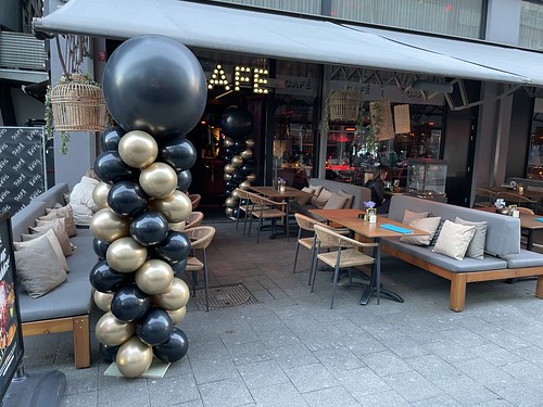  Ballonpilaar Breed Rond Cafe In The City Rotterdam