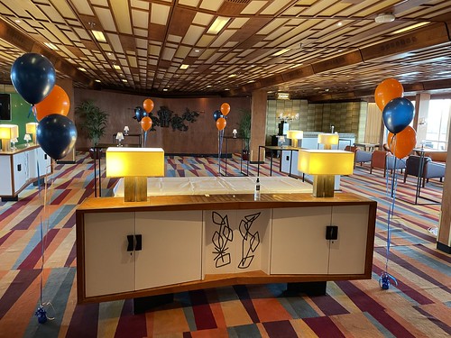  Tafeldecoratie 3ballonnen Gronddecoratie Smokey Room <a href='http://www.rotterdamsballonnenbedrijf.nl/plaatsen/ss-rotterdam' class='w3-text-indigo'>SS Rotterdam</a>