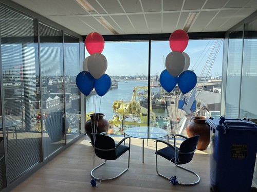  Tafeldecoratie 6ballonnen Gronddecoratie Tos Rotterdam