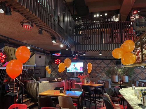  Tafeldecoratie 2ballonnen Ballontoef Wk Wedstrijd Senegal Nederland Oranje Cafe In The City Rotterdam