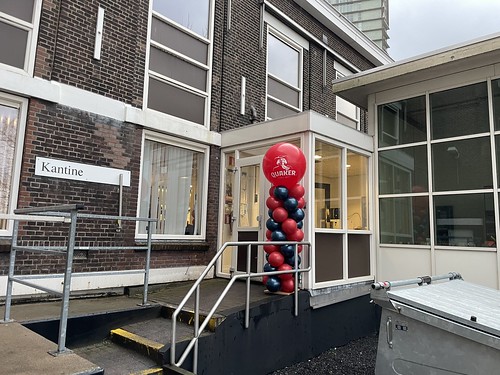  Ballonpilaar Breed Rond Bedrukt Kantine Quaker Oats Rotterdam