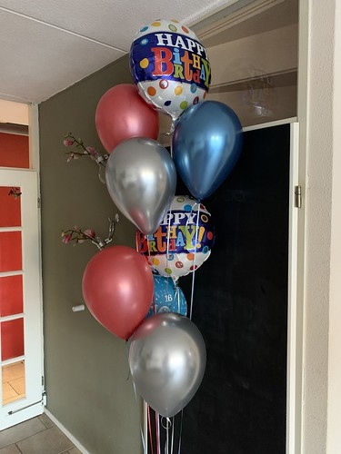 Ballonboeket Rood, Blauw, Zilver Happy Birthday Verjaardag