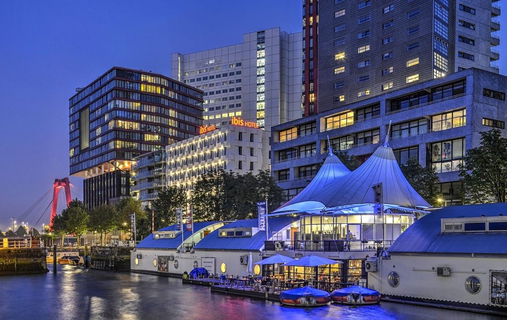 Bijzonder Hotel H2OTEL