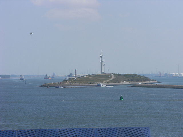 Cruise Schip Landtong Rozenburg