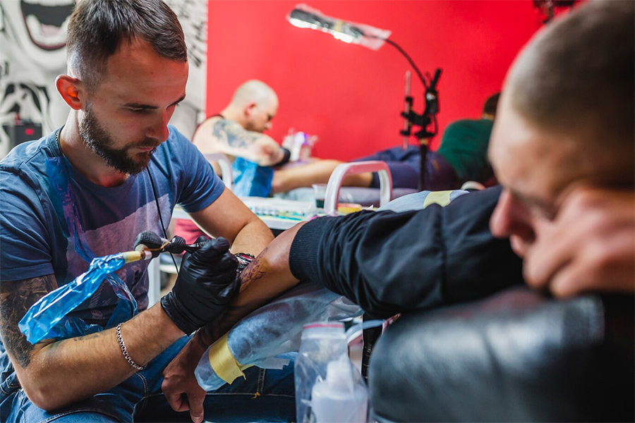 Dit zijn de 12 beste Tattoo- en Piercing Studio's in Rotterdam