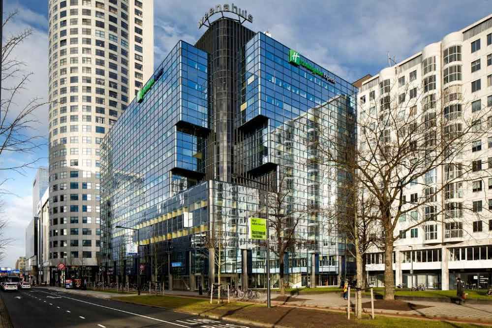 ZAAL HUREN HOLIDAY INN EXPRESS ROTTERDAM - CENTRAL STATION, AN IHG HOTEL