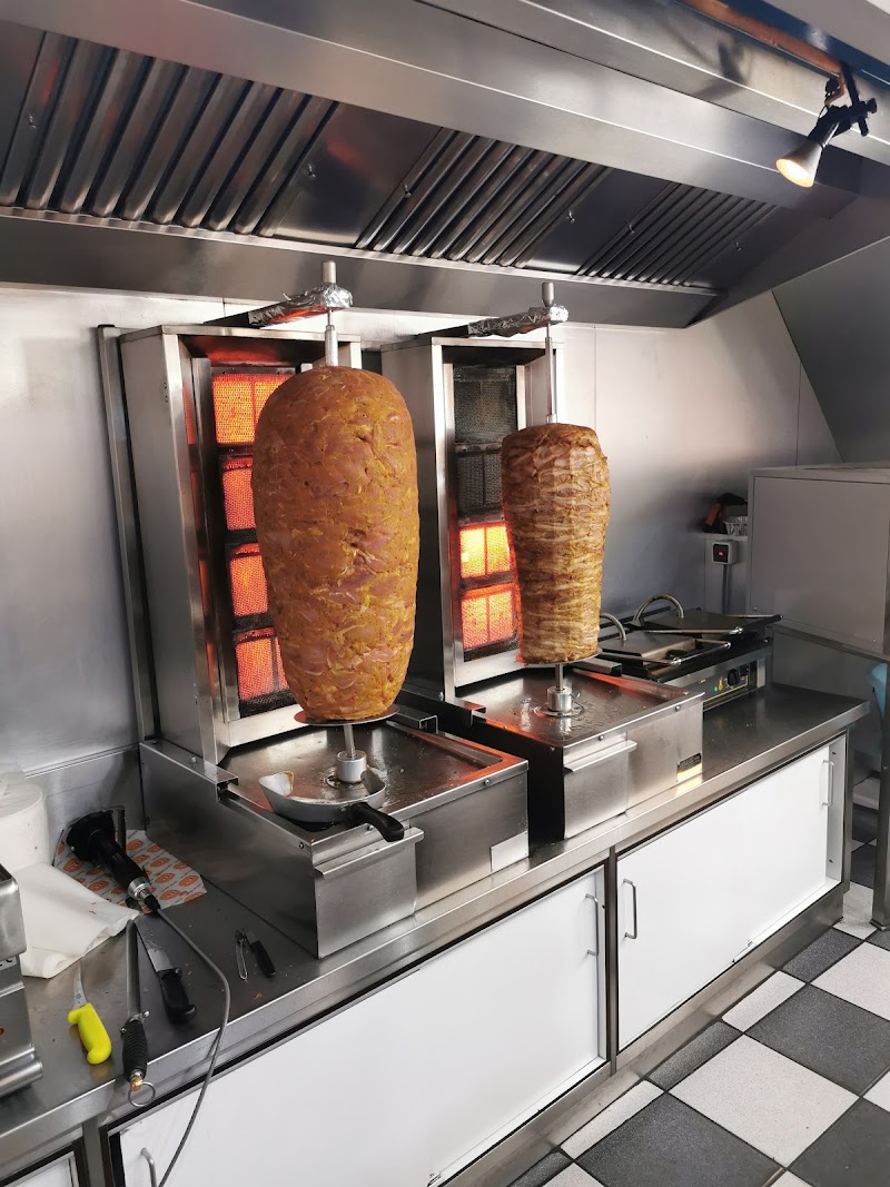 Has Doner Kebab