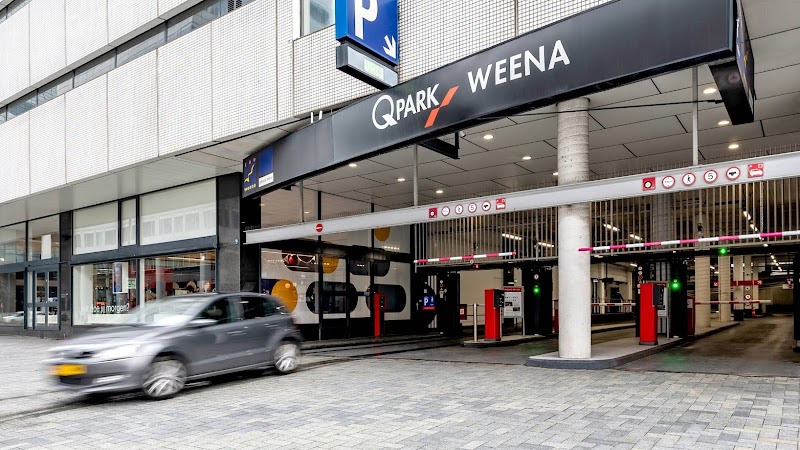 Q-Park Weena