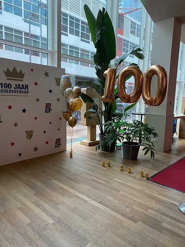 Ballonboeket Folieballon Cijfer 100 Jubileum Lantarenvenster Rotterdam