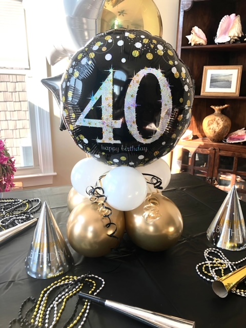Table decoration without Helium with Foil balloon Age