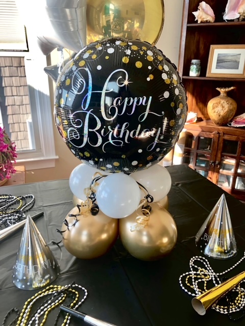 Table decoration without helium with foil balloon Text