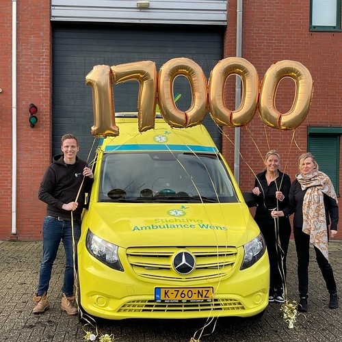 Folieballon Cijfer 17.000e wens Stichting Ambulance Wens Albrandswaard Rotterdam